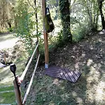 Les Granges D'antan - Le Refuge Forestier - Insolite Sans Eau - Electricite Avec Batterie Nomade