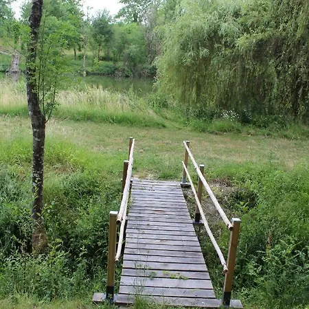 Les Granges D'antan - Le Refuge Forestier - Insolite Sans Eau - Electricite Avec Batterie Nomade *