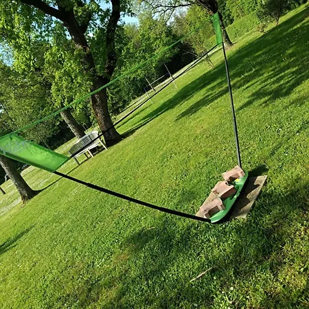 Les Granges D'antan - Le Refuge Forestier - Insolite Sans Eau - Electricite Avec Batterie Nomade Luxe tent Chalonnes-Sous-le-Lude